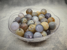 Load image into Gallery viewer, Druzy Agate Mini Spheres
